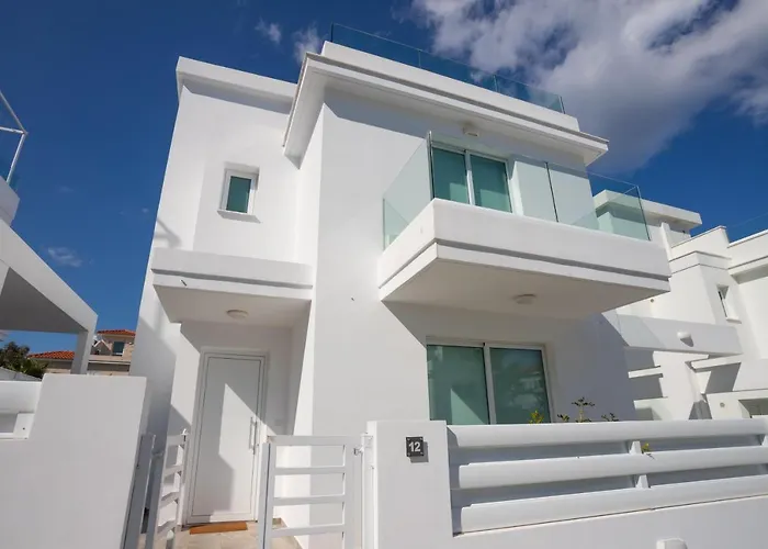 Villa Ioli Green Bay By Trulycyprus